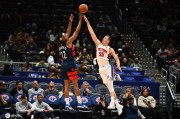 武克切维奇21分杜伦24+11 奇才不敌活塞14连败